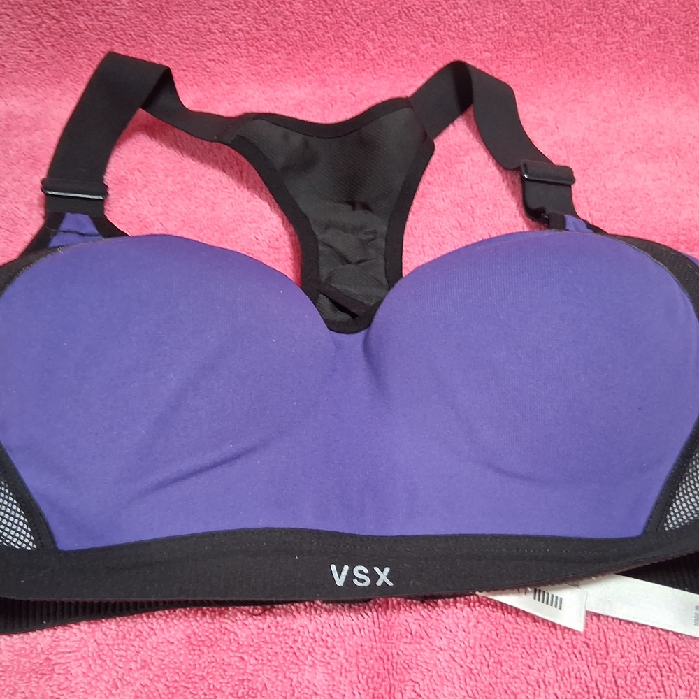 VSX Dynamic Purple and Black Sports Bra molded padded reflective stripes 32C VS